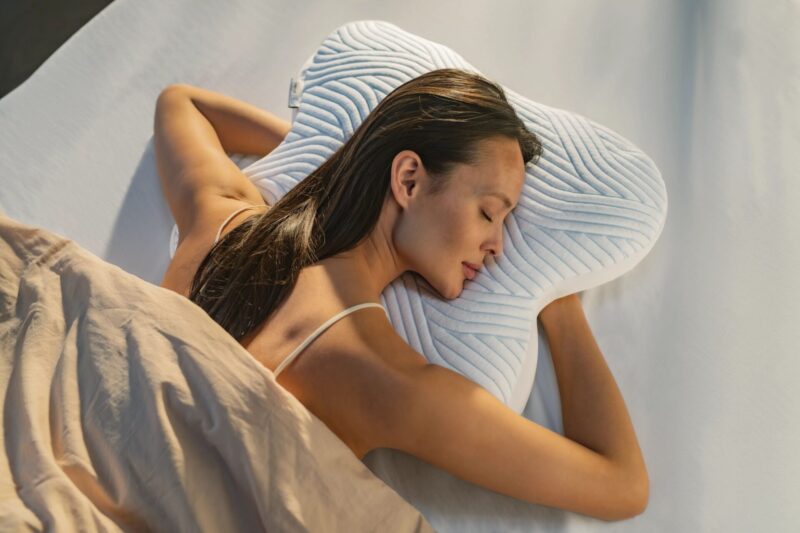 Tempur Ombracio SmartCool Pillow - Image 3