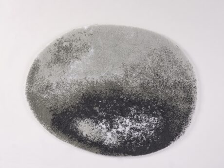 Abyss & Habidecor round bath mat in grey