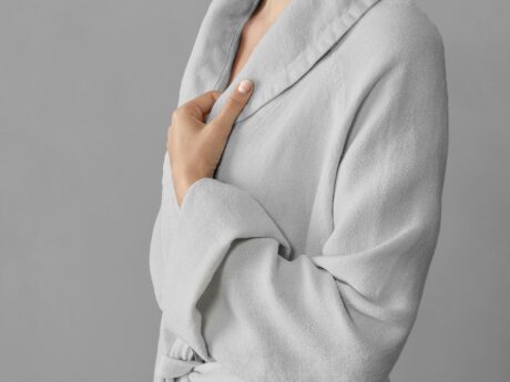 Society Limonta Crel crepe linen bathrobe in white