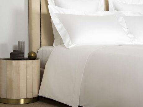 Frette Single Ajour duvet cover and pillowcases, side view