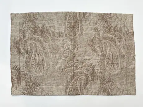 Graser Damasco Boutis cotton piqué bedspread in nougat