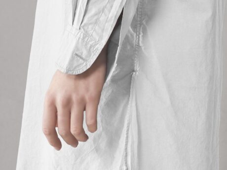 Society Limonta Nite Mod.66 nightshirt, curved hem detail
